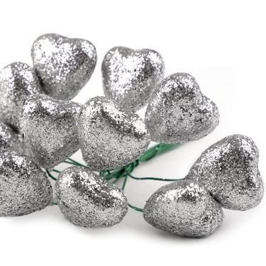 Ezüst dekorációs szív glitterekkel