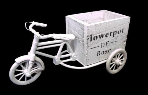 Műanyag tricikli (bicikli) kocka alakú fa kaspóval