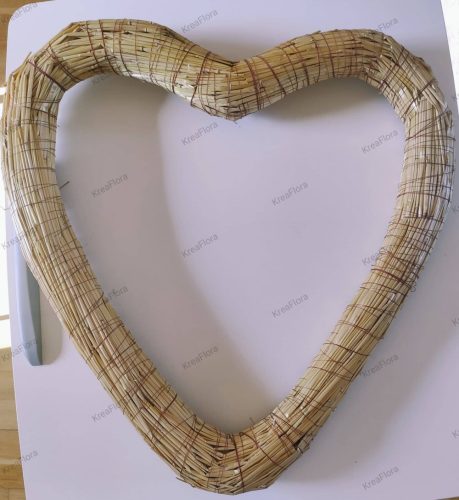 Szív alakú szalma alap - 50 cm